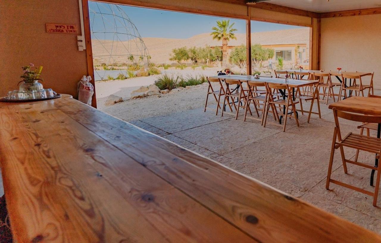 Alpaca Farm - חוות האלפקות Villa Mitzpe Ramon Exteriör bild