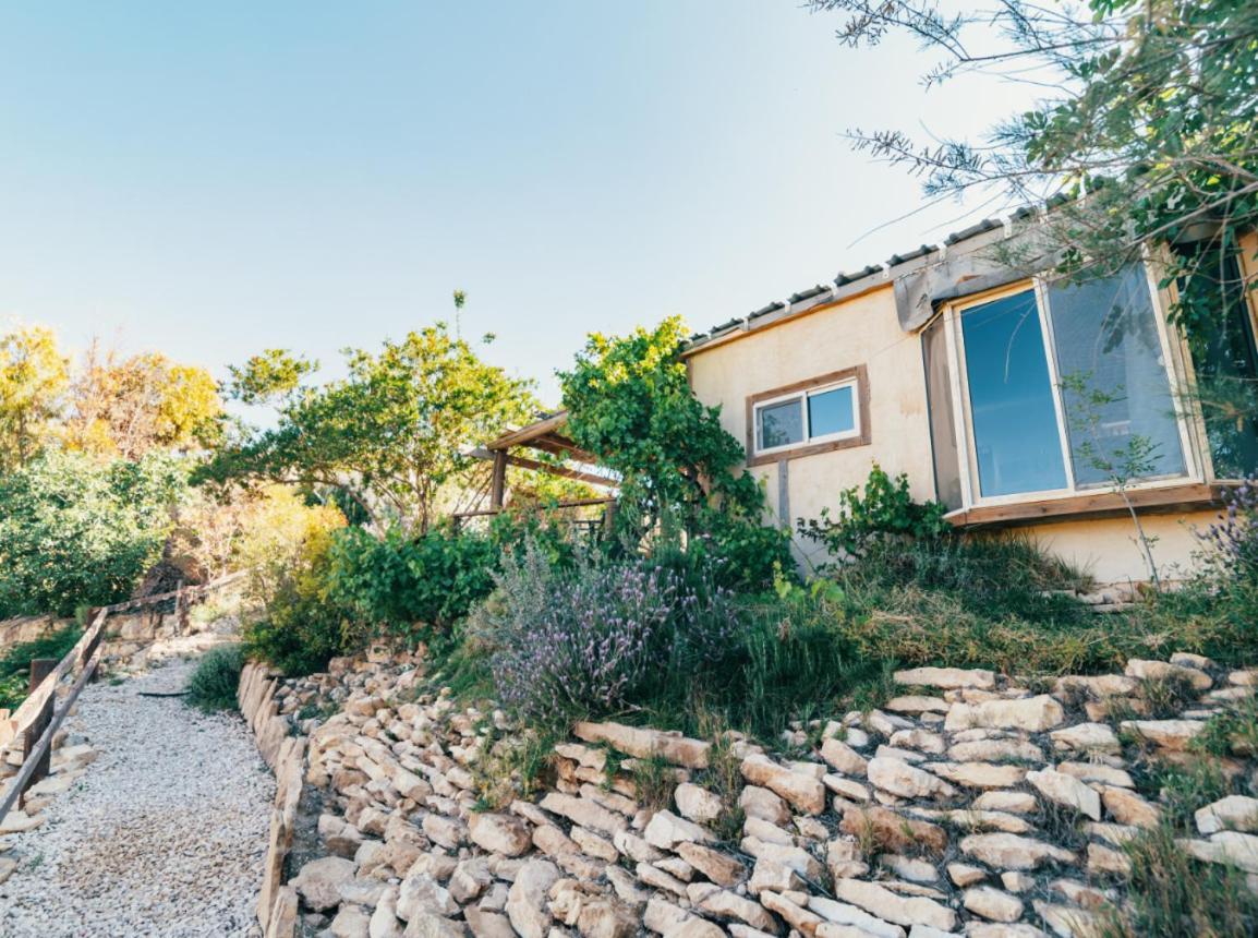 Alpaca Farm - חוות האלפקות Villa Mitzpe Ramon Exteriör bild